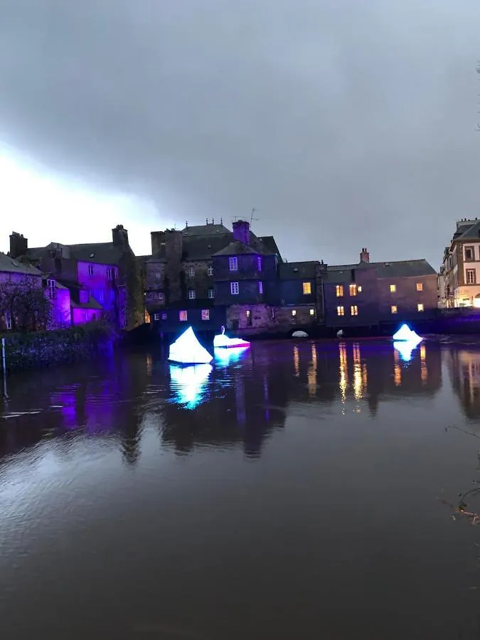 Nuit Sur Le Pont 2 Apartment Landerneau